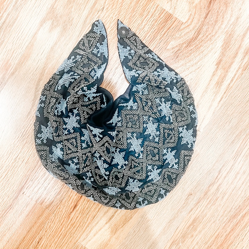 Mignonne Gavigan black/silver Dakota scarf necklace
